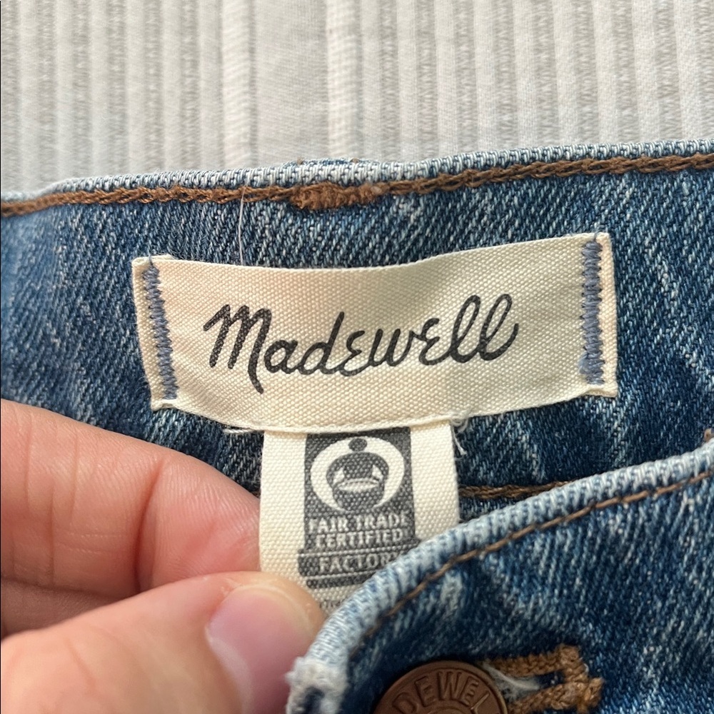 Madewell Classic Blue Denim - Picture 2 of 6